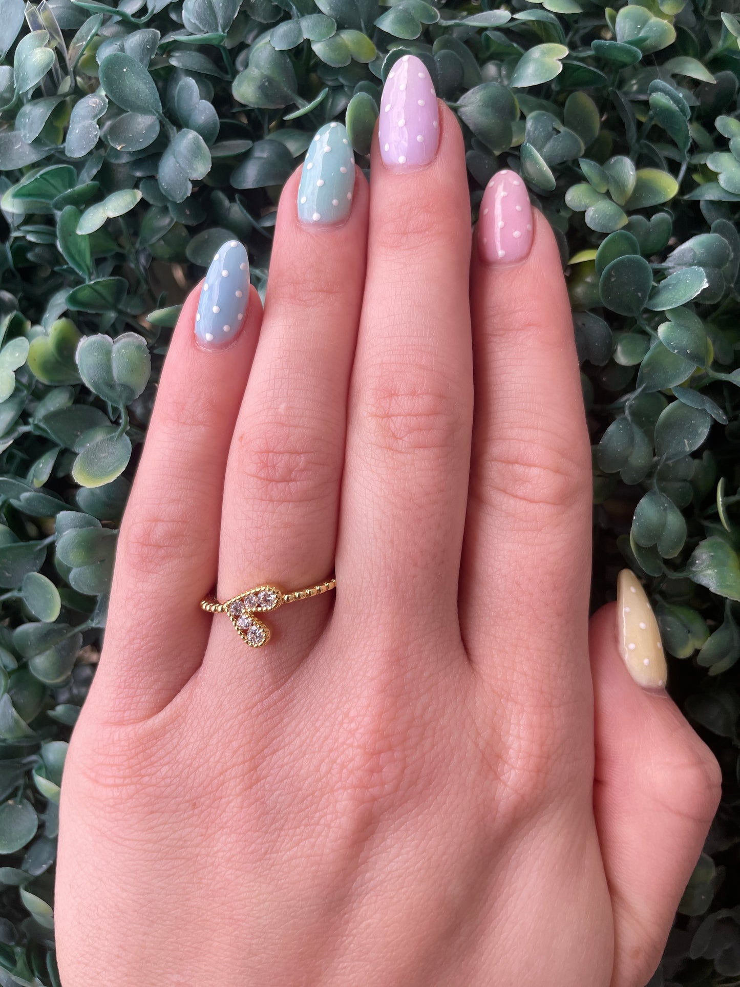 Dainty Heart Diamond Ring