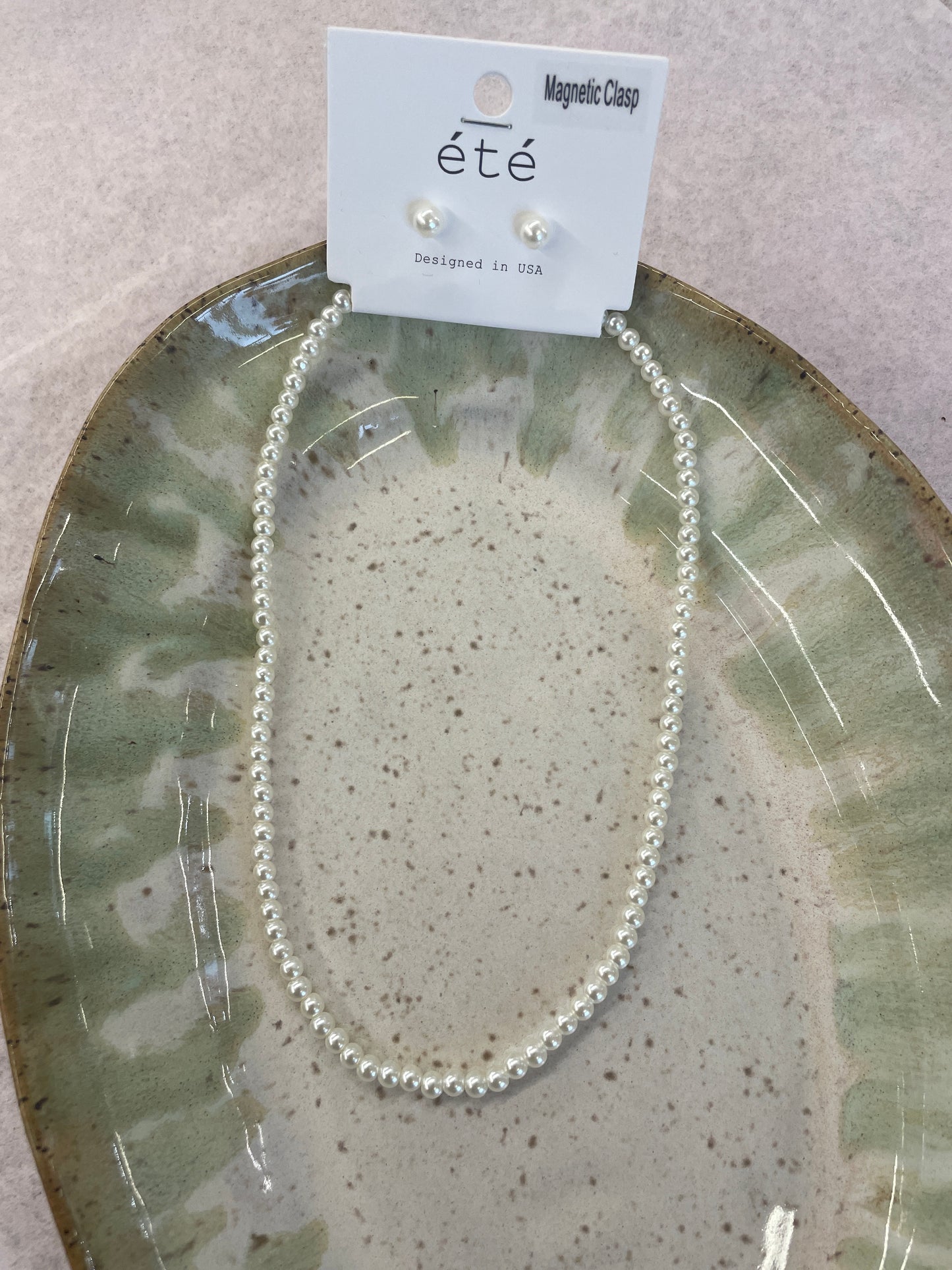 Classic Pearl Necklace