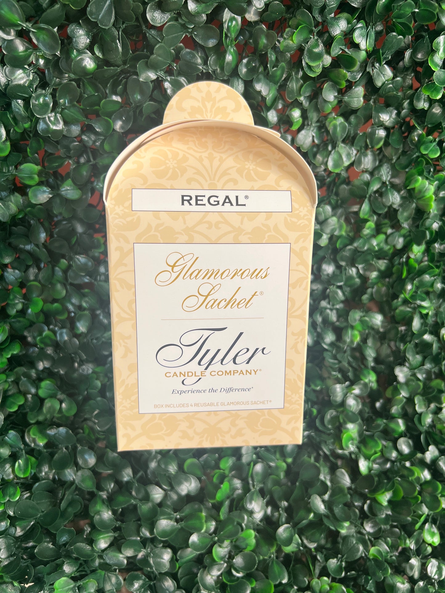 Glamorous Sachet