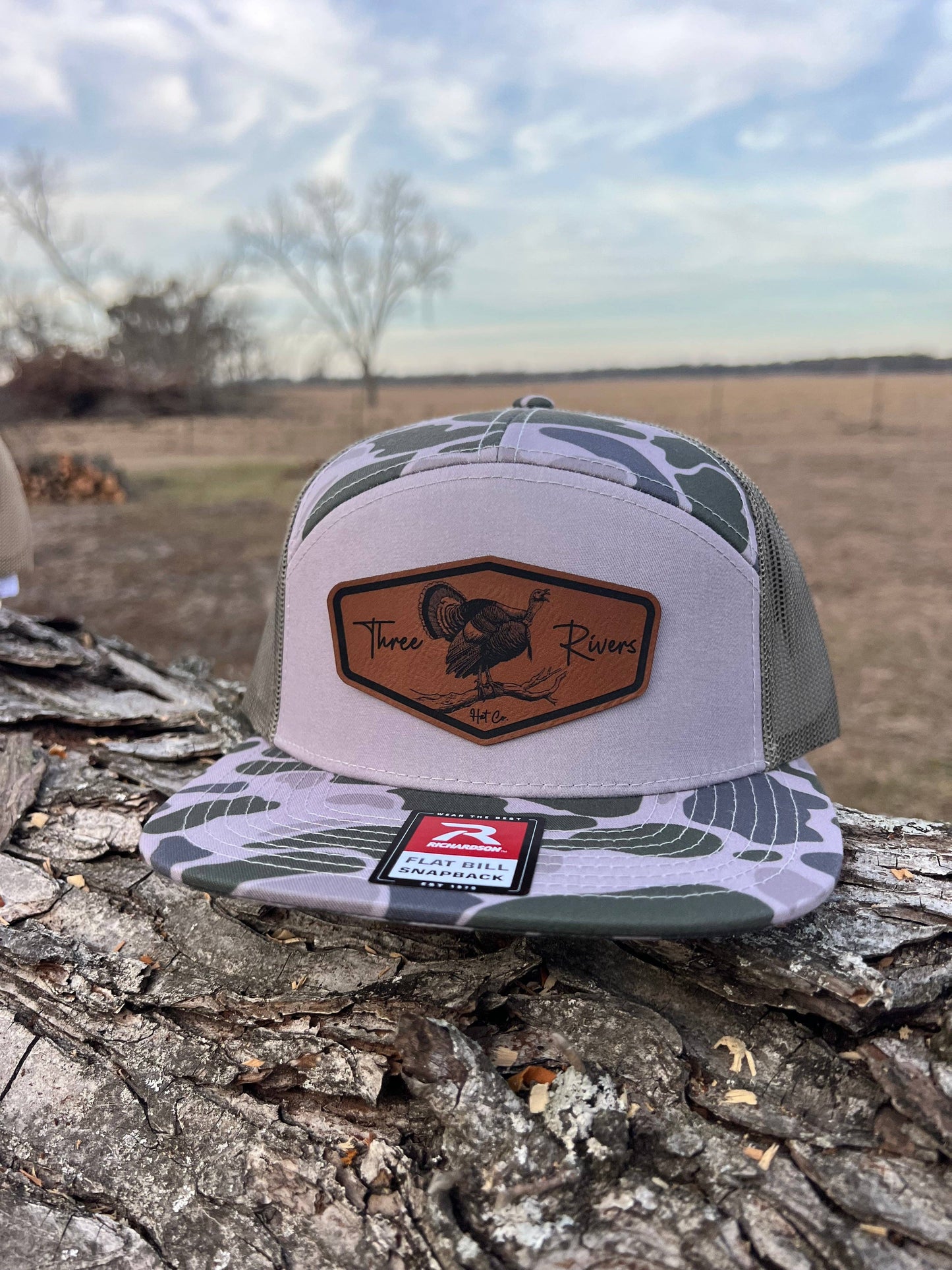 Gobbler on the Roost - Flatbill Snapback Hat - Richardson 168p- Buckle Style Patch: Old School Green