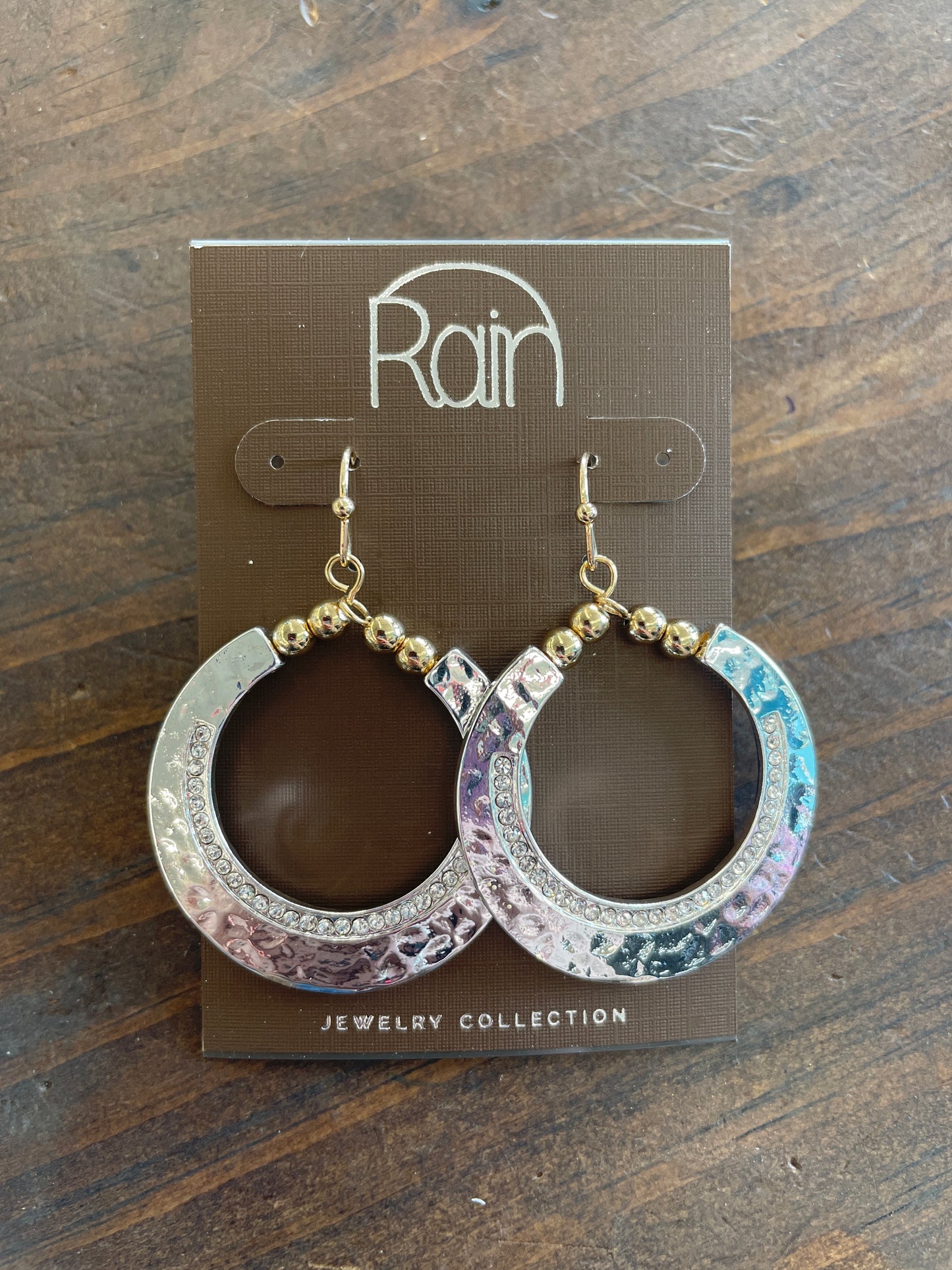 Rain - E4900TT