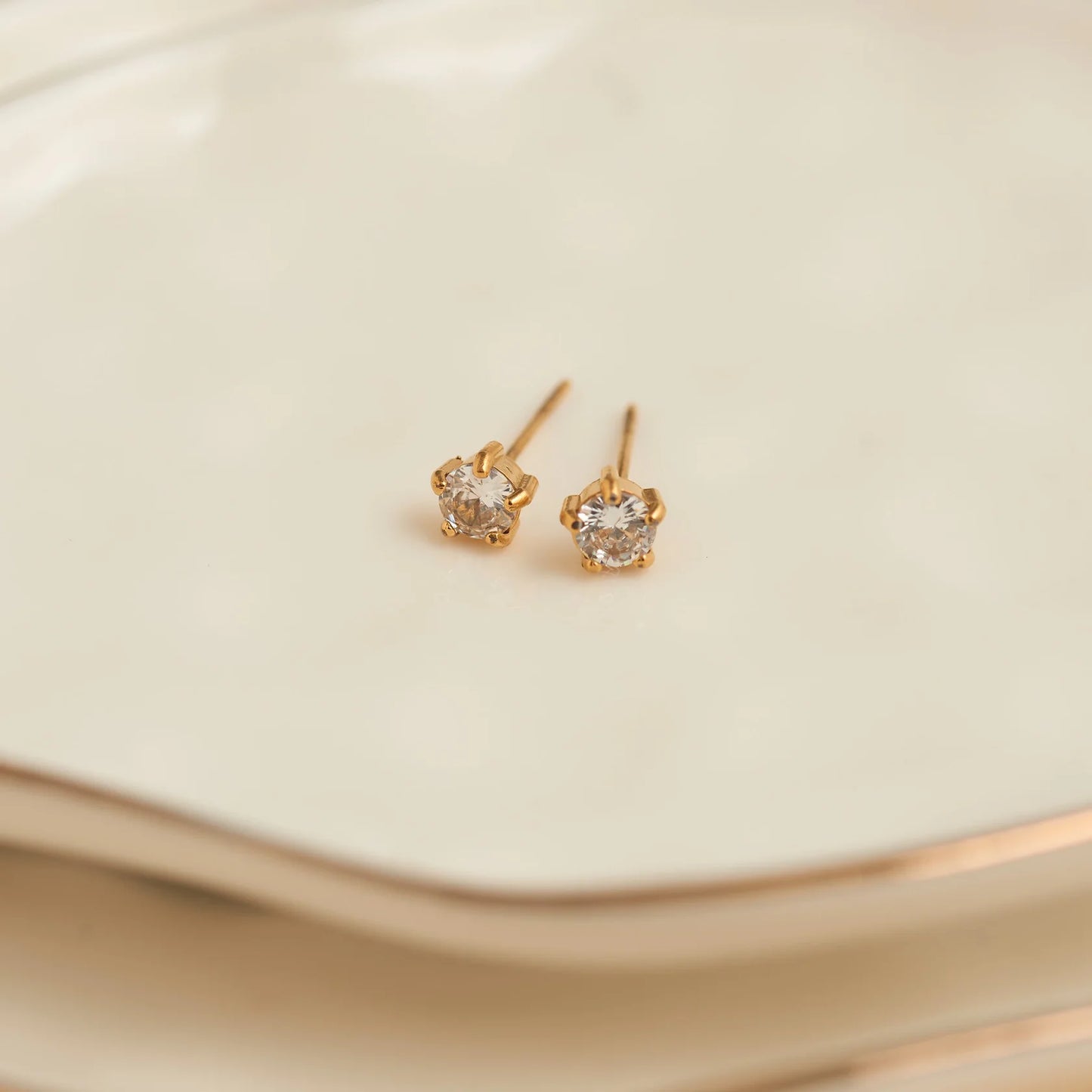 4MM Round Cubic Gold Stud