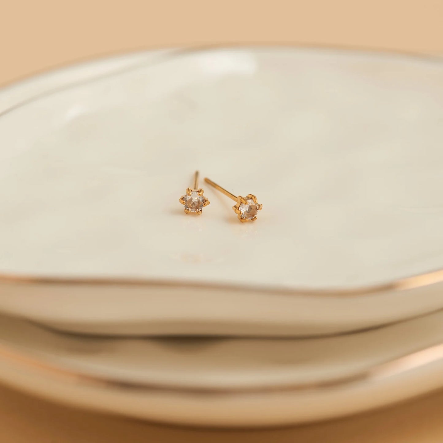 3MM Round Cubic Gold Stud
