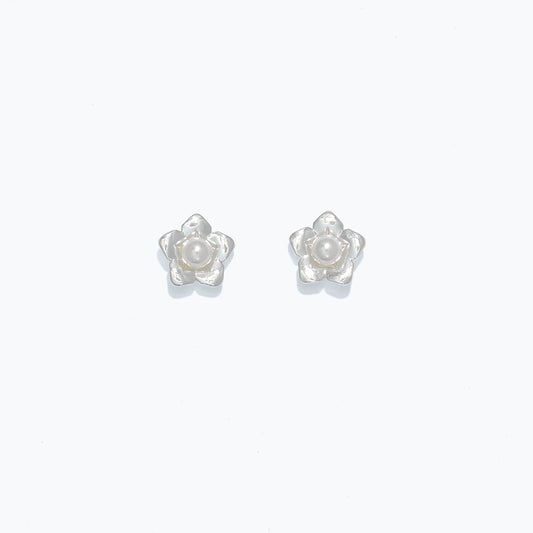 Silver Flowers with Pearls Earrings