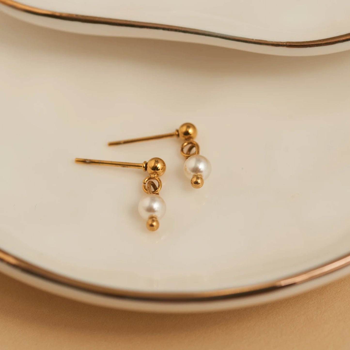 Pearl Dangle Gold Earrings