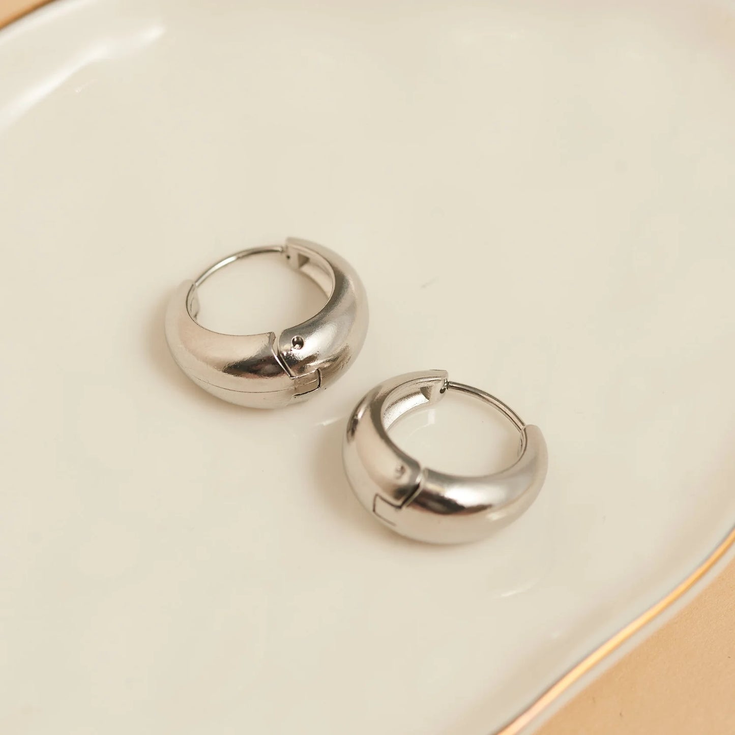 Silver Teardrop Hoop