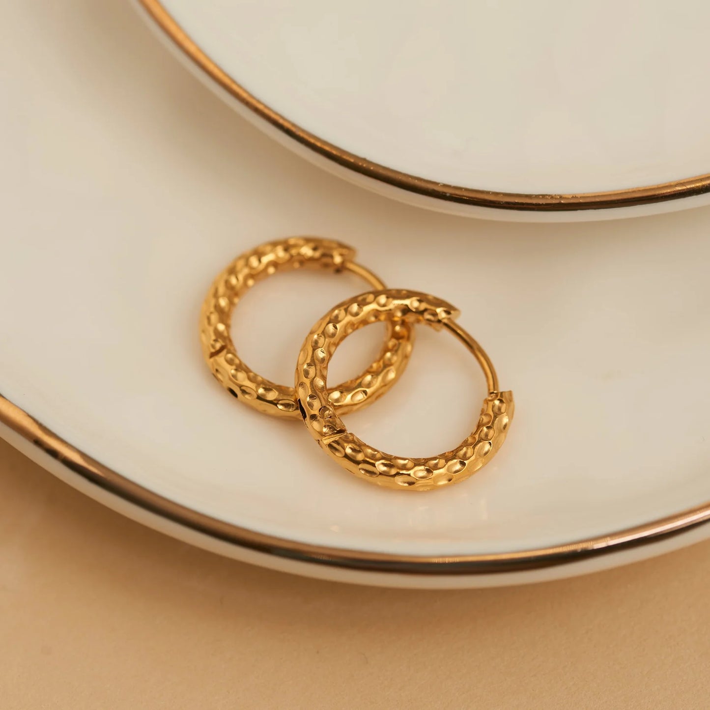 Gold Textured Clic Hoop
