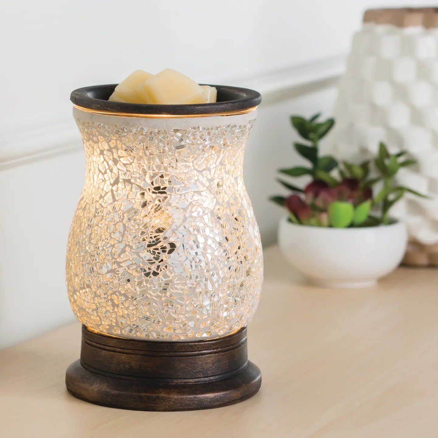 Glass Mosaic Illumination Fragrance Warmer
