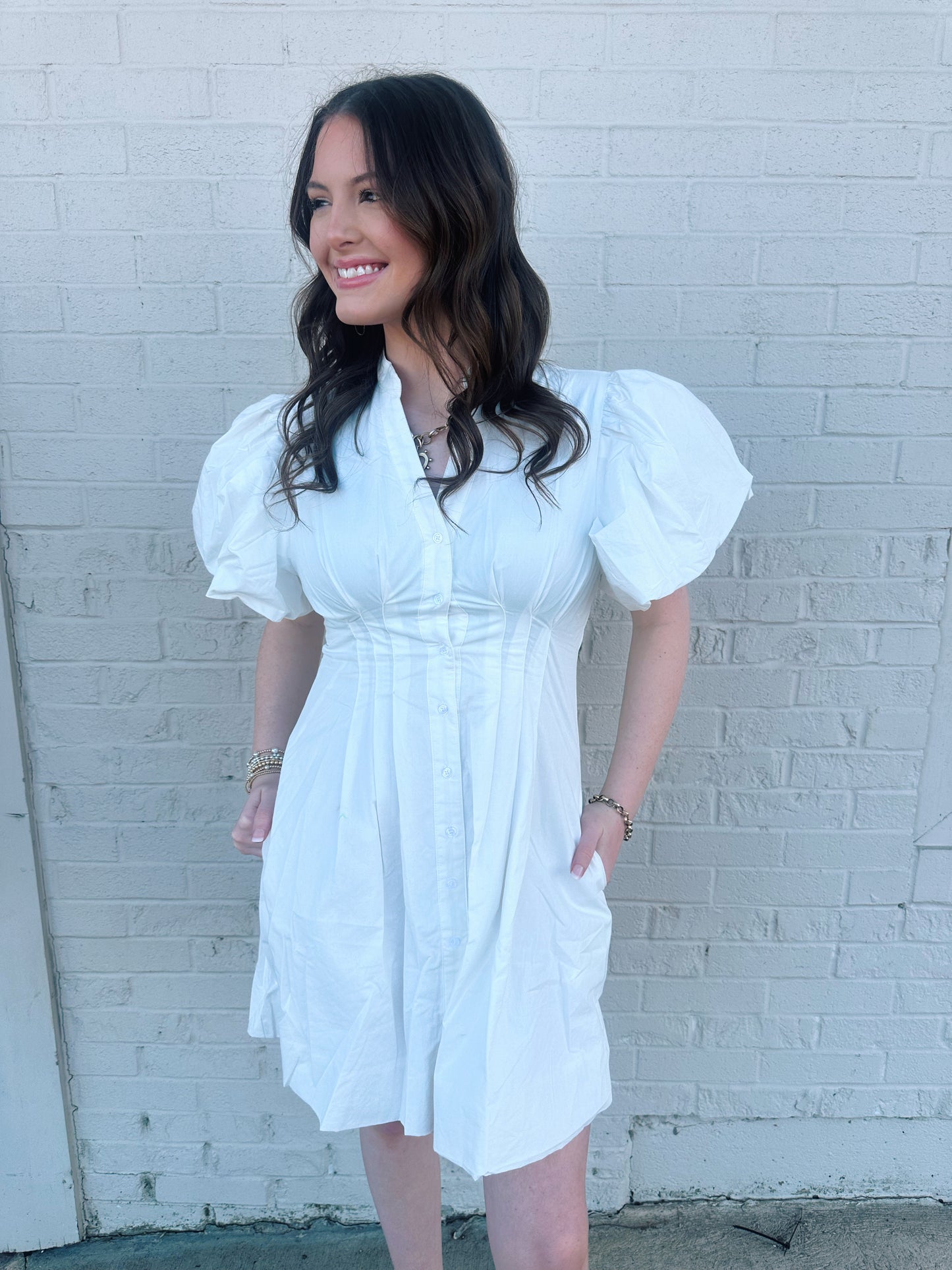 Off White Pleated Short Sleeve Dress