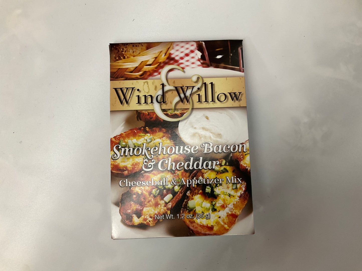 Smokehouse Bacon & Cheddar Cheeseball & Appetizer Mix