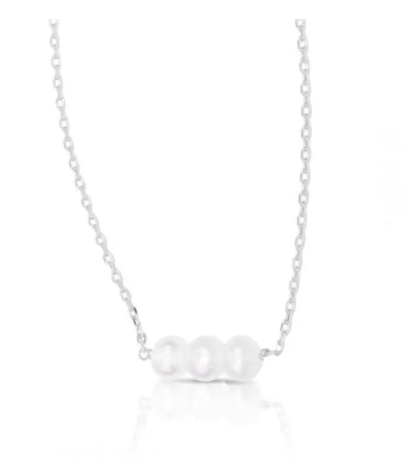 3-Pearl Row Silver Necklace