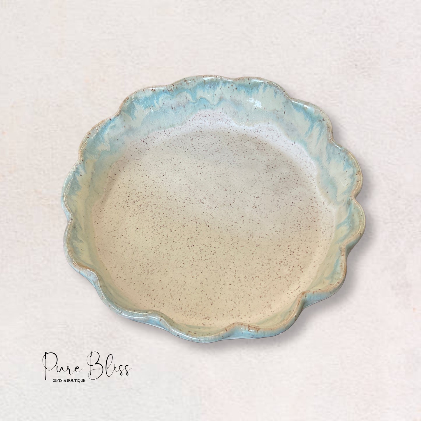 Hydrangea Pie/Quiche Dish