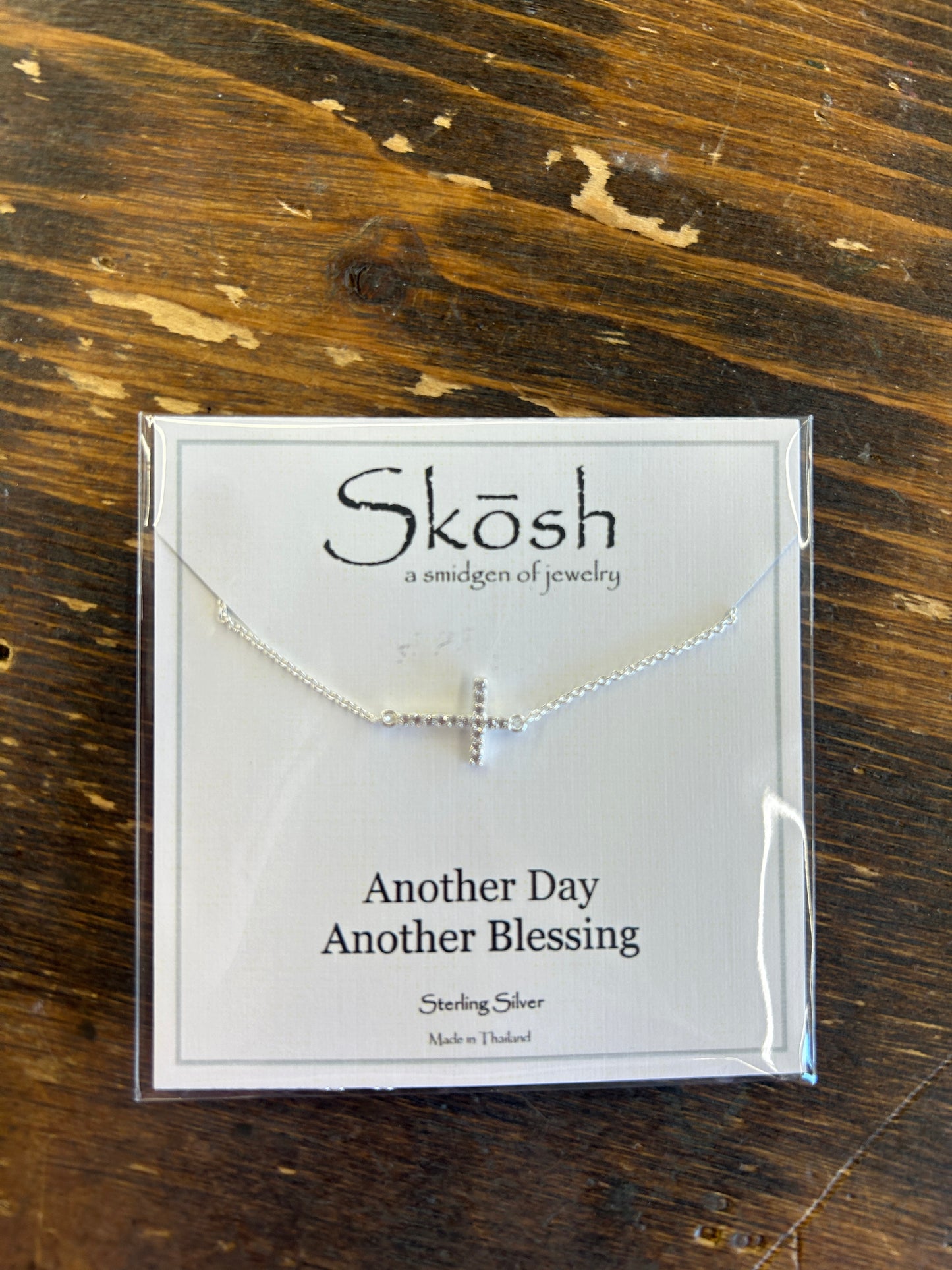 Large Sideways Diamond Cross