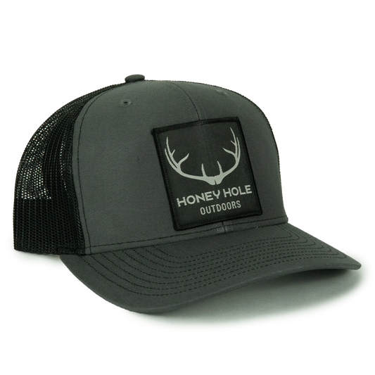 Honey Hole Outdoors - Snapback - Big Buck - Charcoal/Black