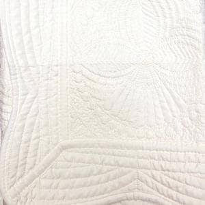 Baby Quilt Blanket Monogram: Cream