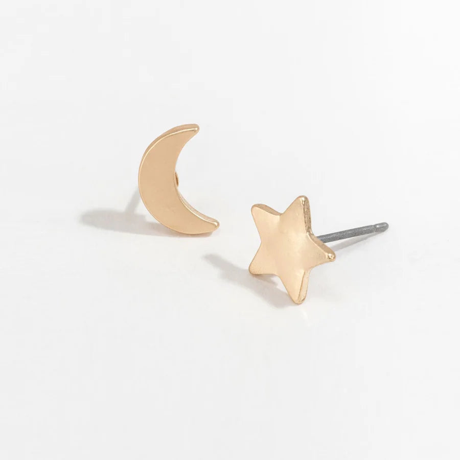 STUD BUDS EARRINGS