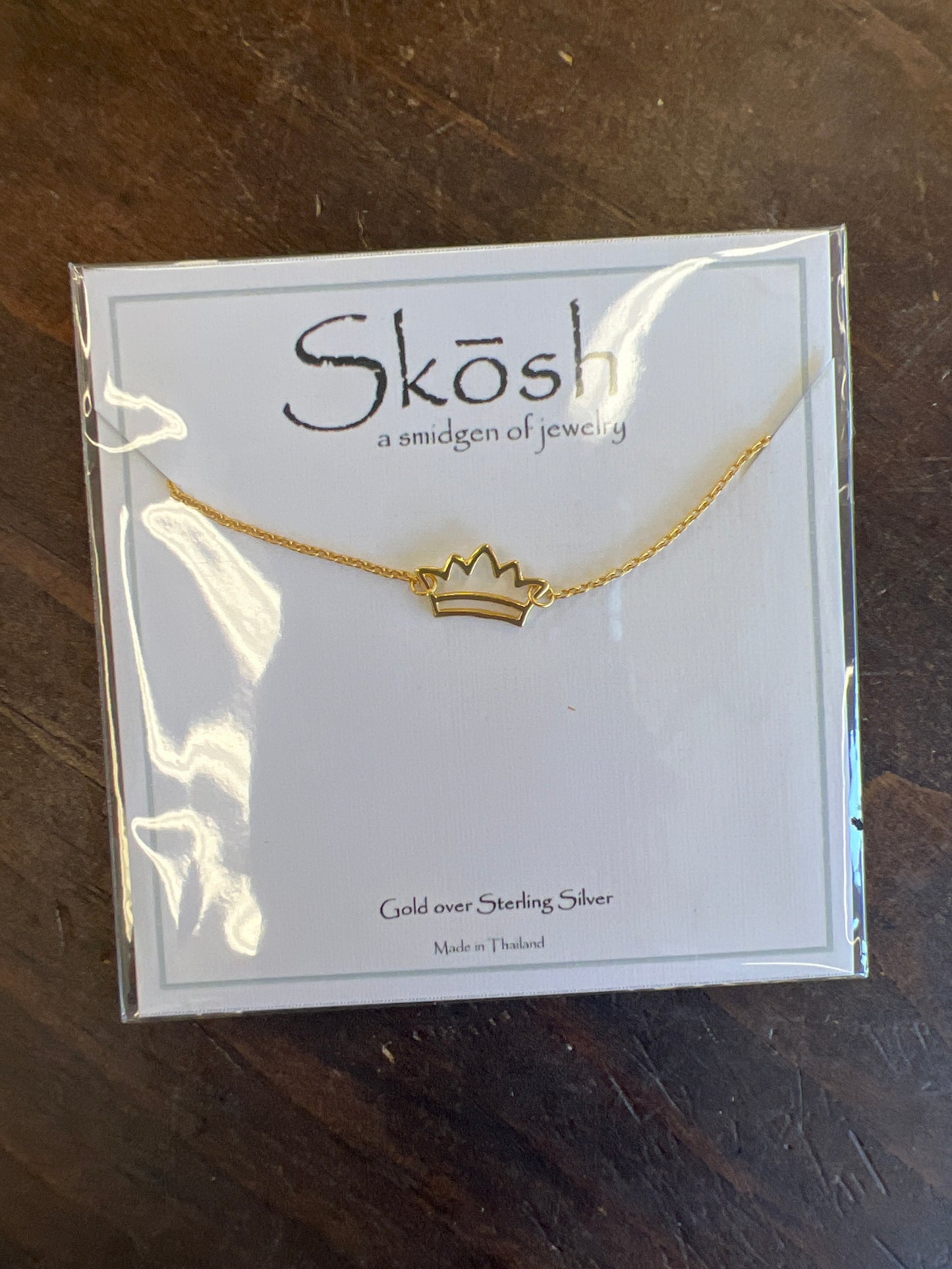 Crown Cutout Necklace