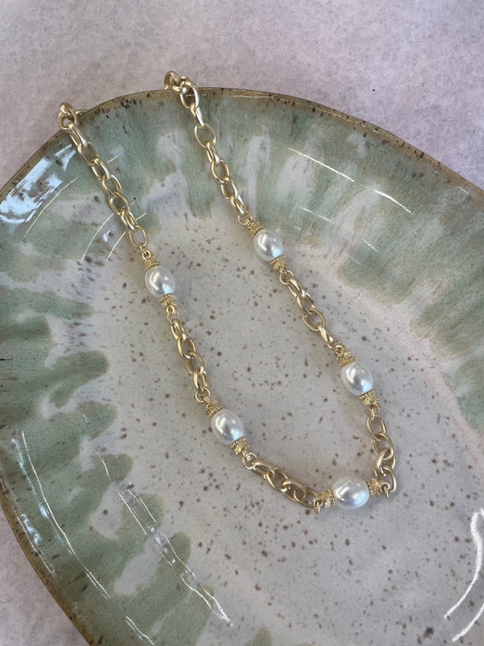 Queen Of Pearls Necklace
