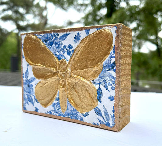 Chinoiserie Art Blocks |  botanicals blue white bridal tea: 4x5 butterfly