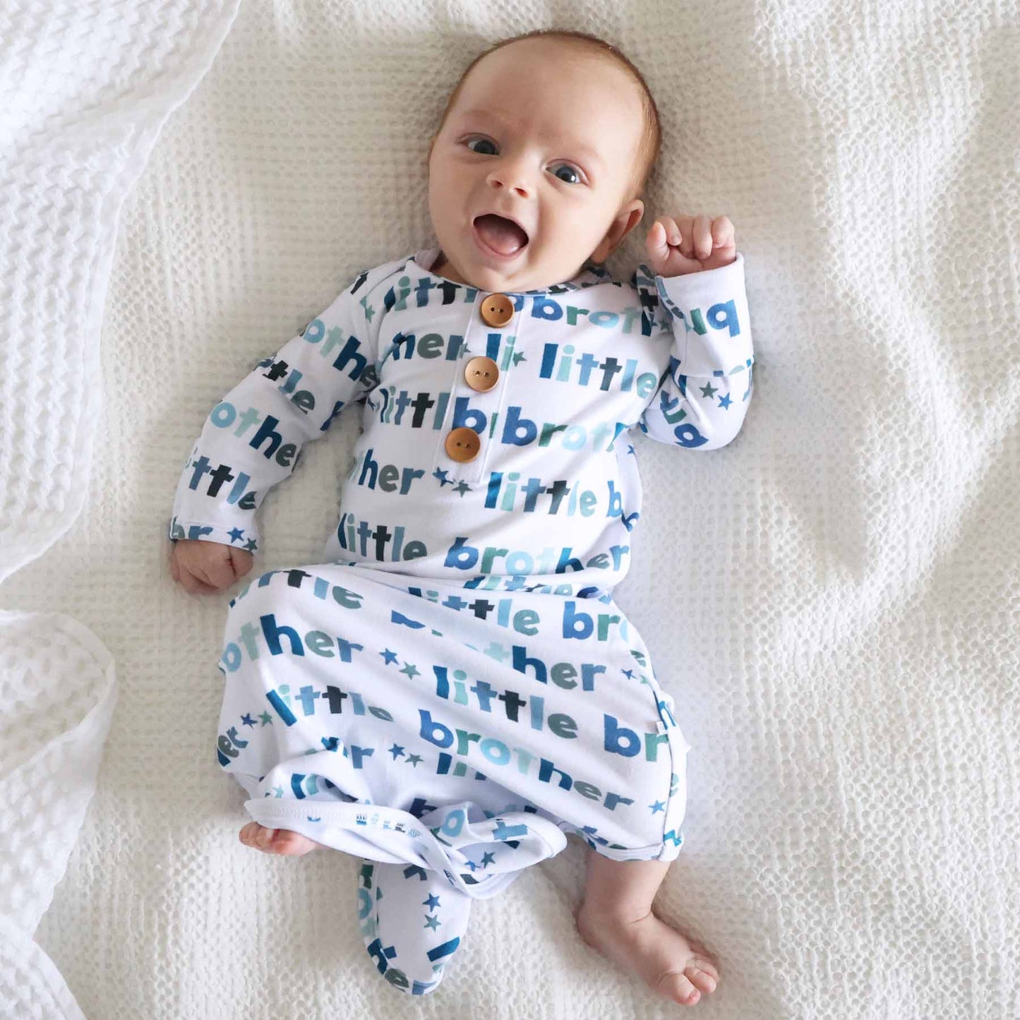 Newborn Baby Knot Gown & Hat Set | Little Brother