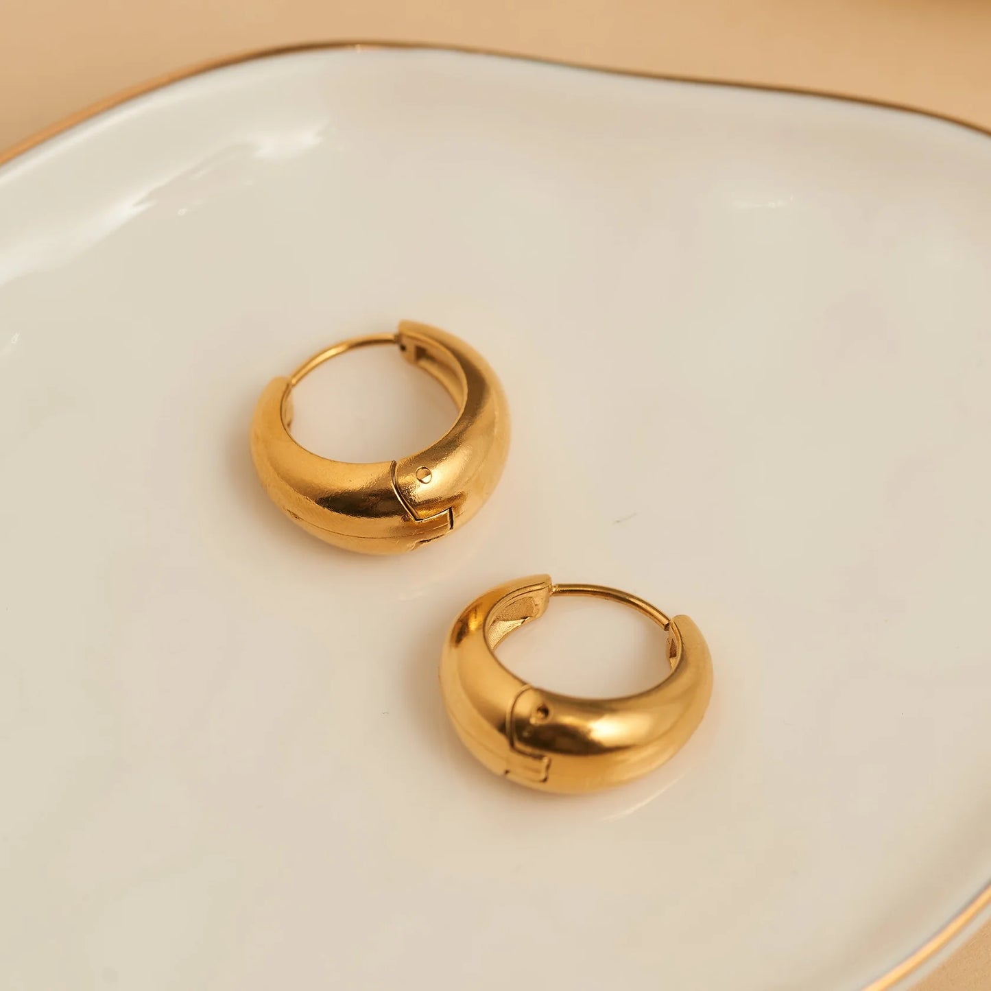 Gold Teardrop Hoop