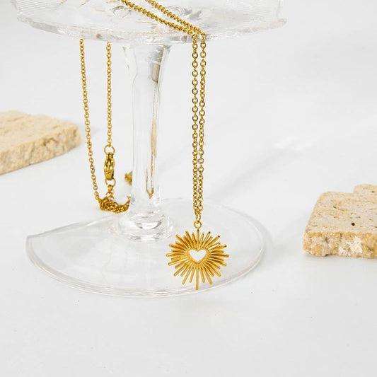 18K STAINLESS STEEL TARNISH FREE HEART NECKLACE | GOLD