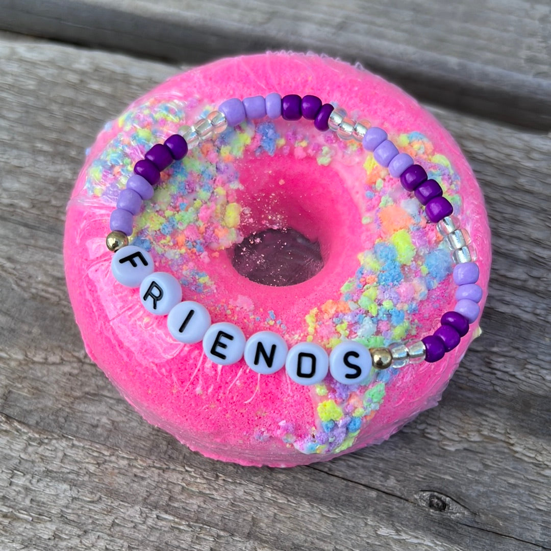 Bracelet & Donut Bath Bomb Duo