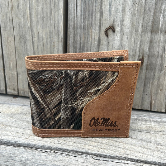 Zep-Pro + Realtree Embossed Passcase Wallet