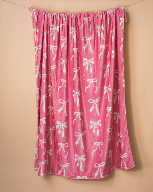 Hannah Bow Throw