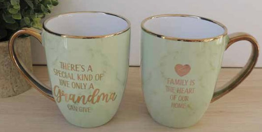 Special Love Grandma Gives Green Marble Mug