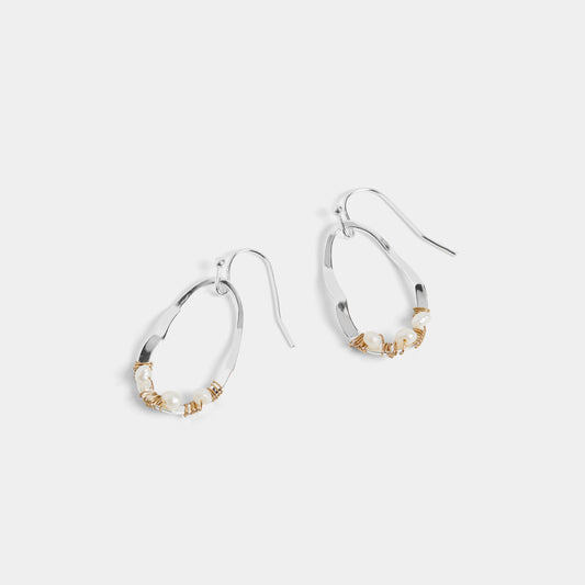Wavy Hoop Pearl Wire Wrap