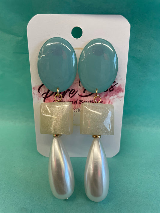 Oh My Elegance Earrings