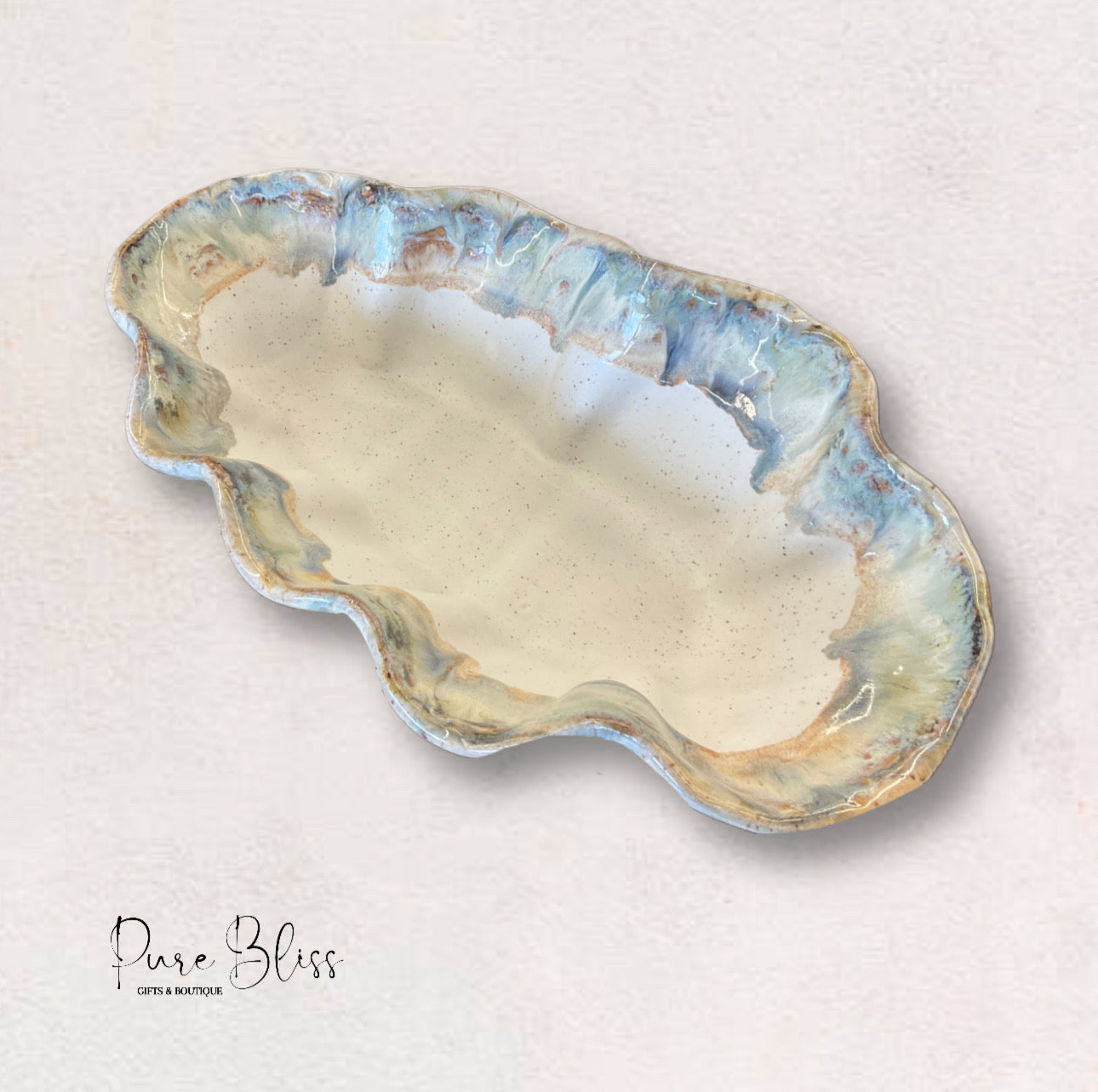 Magnolia Flutter Dish
