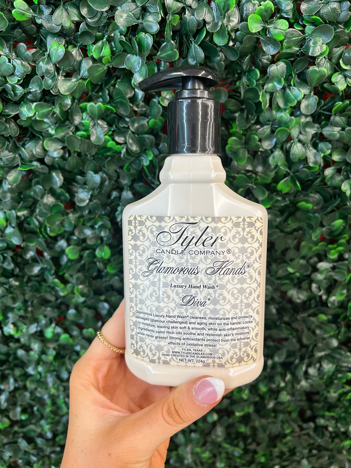 Diva + Glamorous Hands Hand Wash