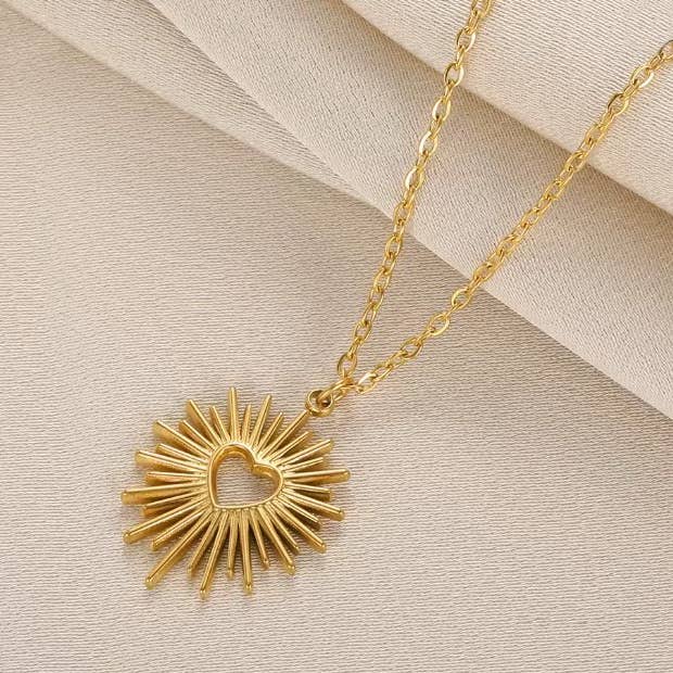 18K STAINLESS STEEL TARNISH FREE HEART NECKLACE | GOLD