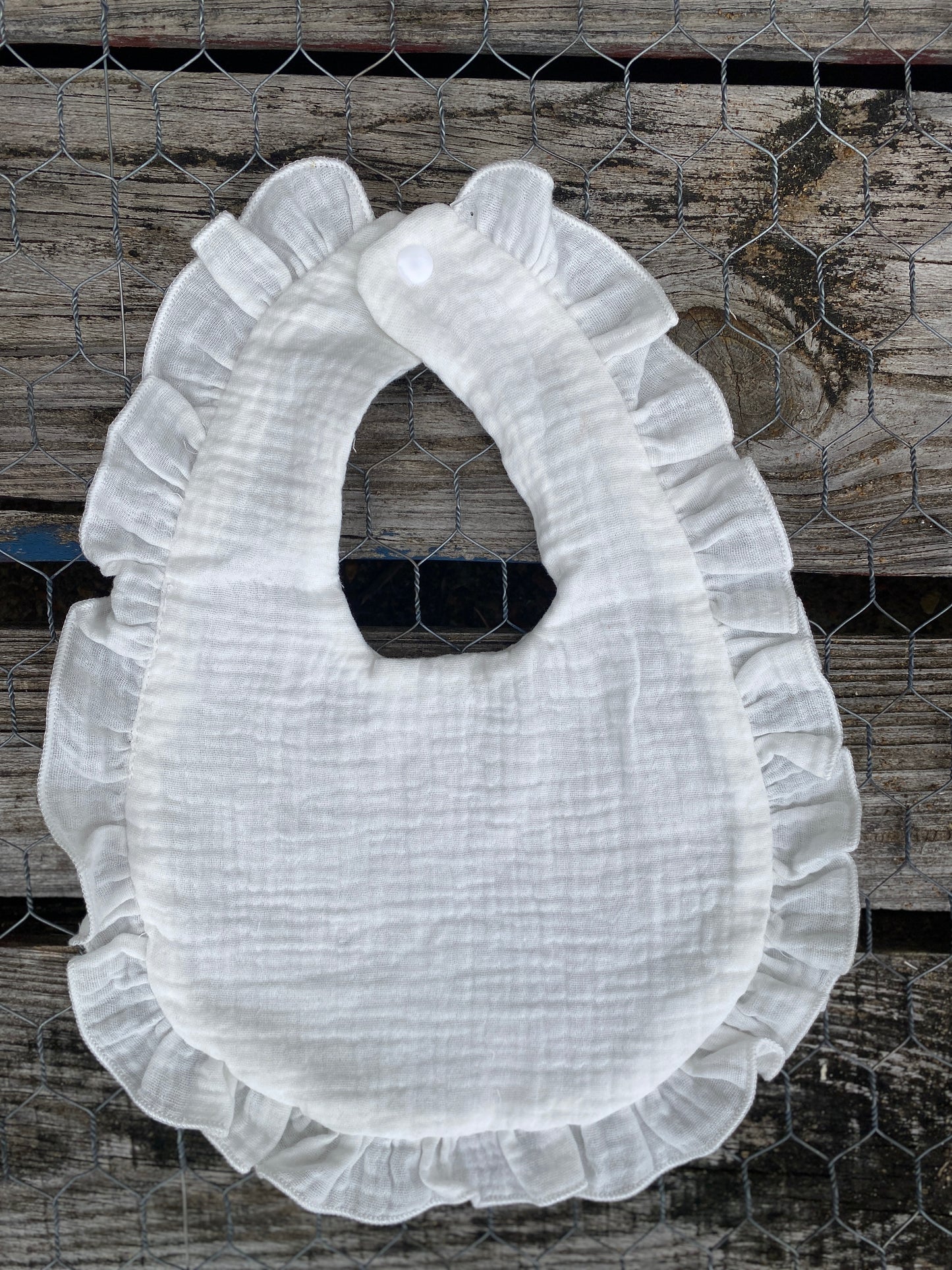 Ruffled Linen Bibs