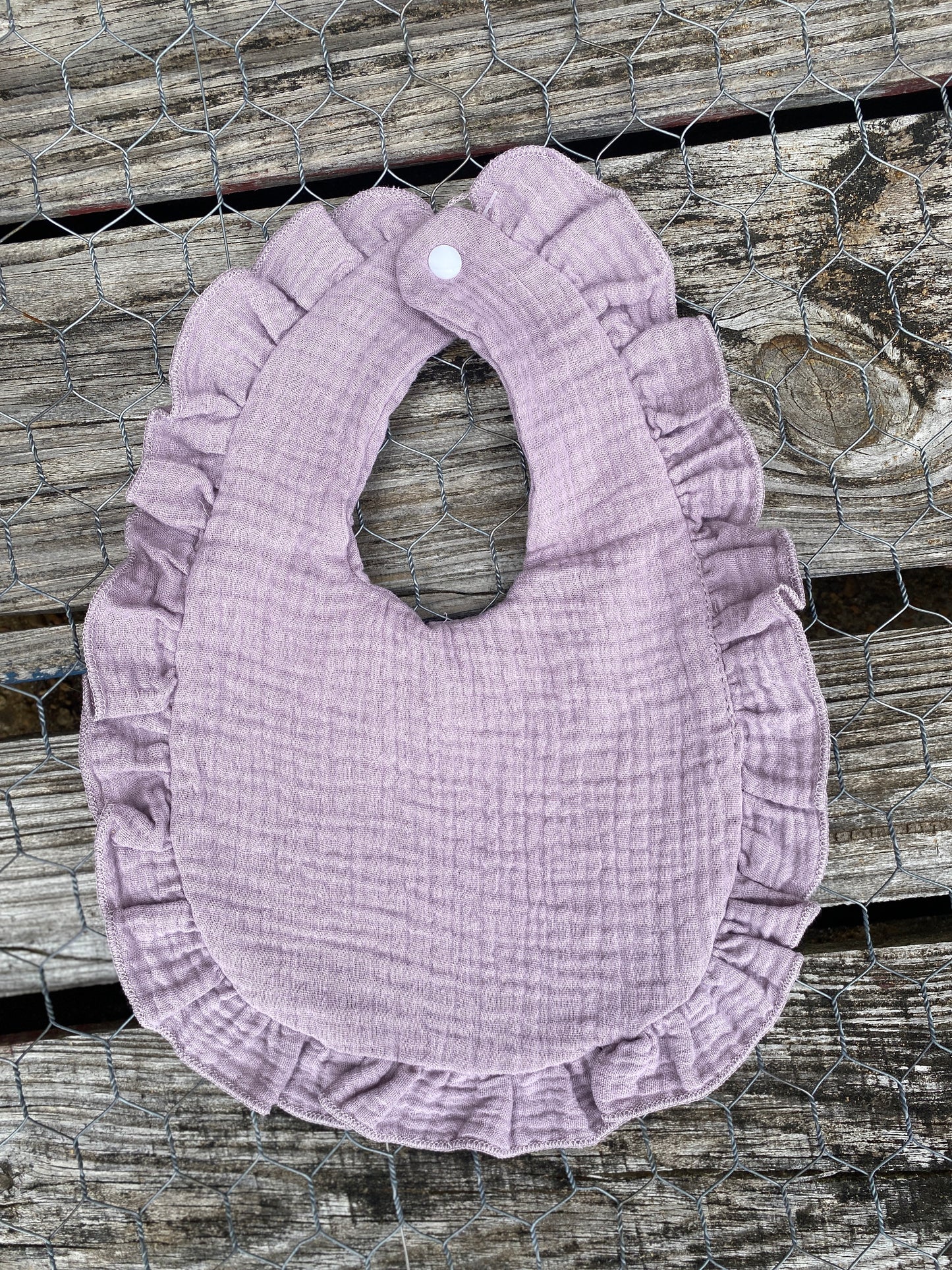 Ruffled Linen Bibs