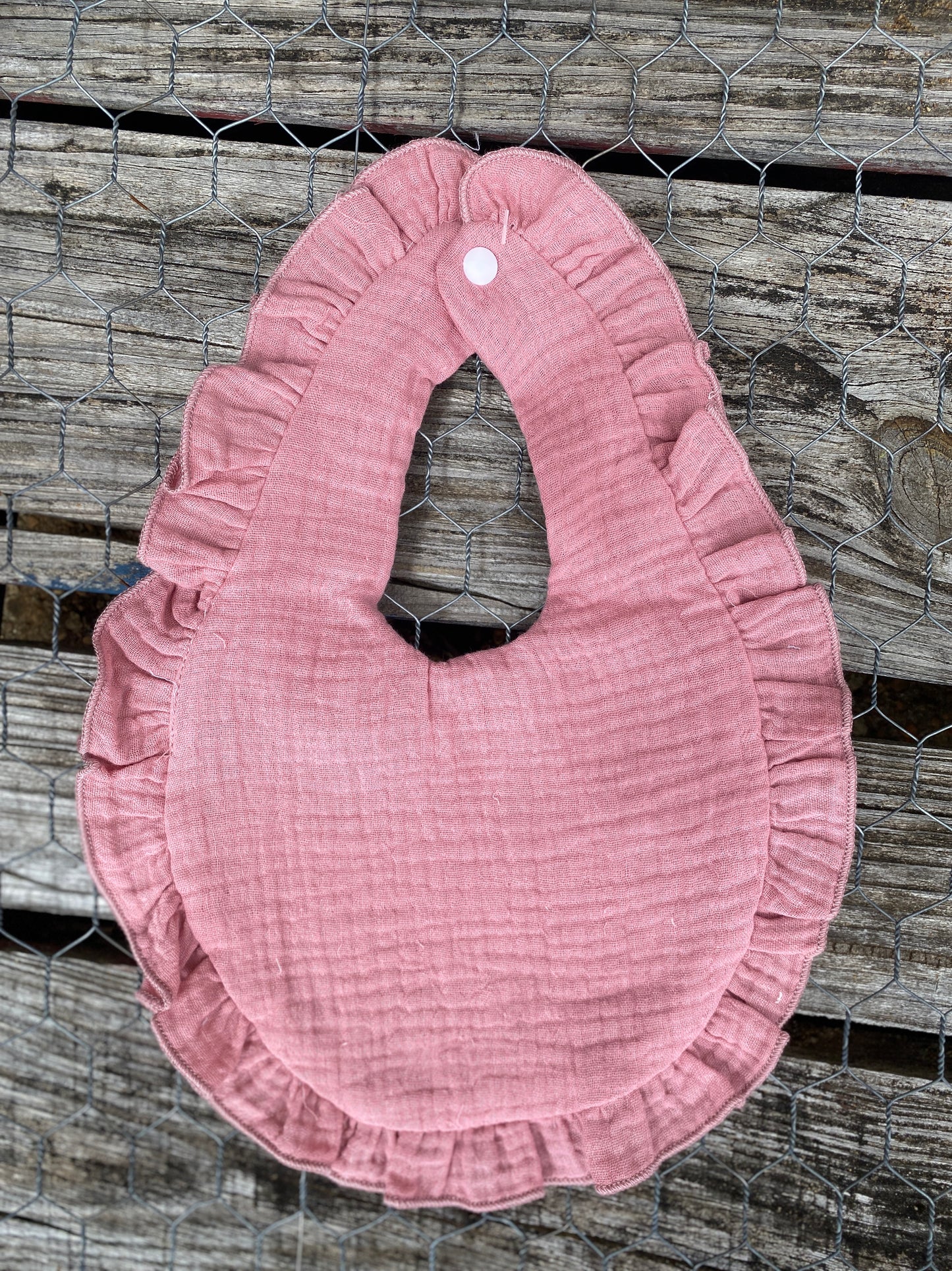 Ruffled Linen Bibs